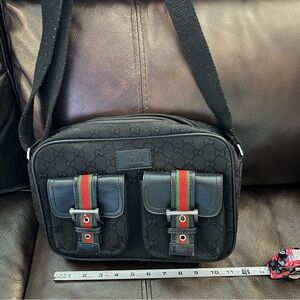 Gucci bag. Cross body